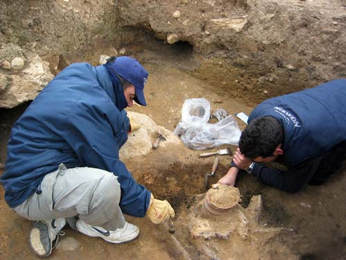 Especialistas de toda la Pen�nsula trabajar�n para encontrar tumbas en Coimbra del Barranco Ancho